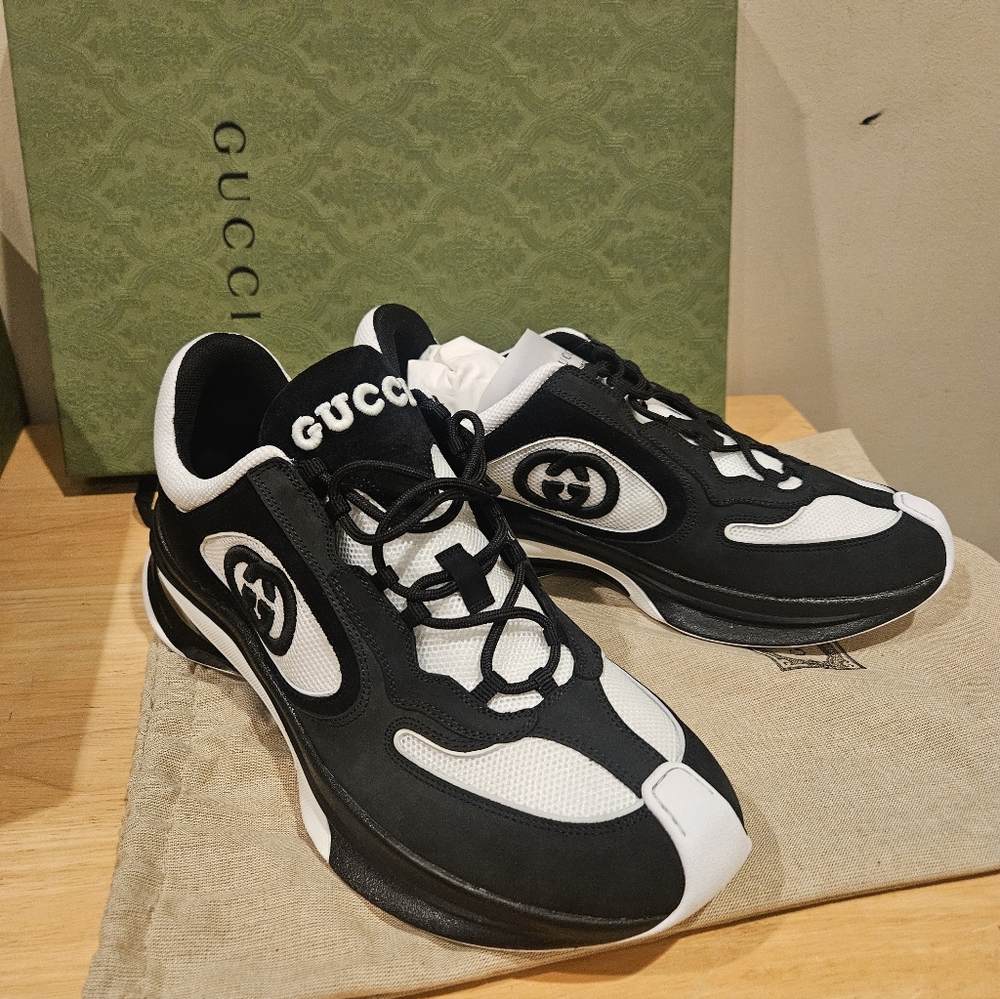 Gucci Run Sneakers Black White Suede Mesh GG Size UK 11 - Picture 2 of 8